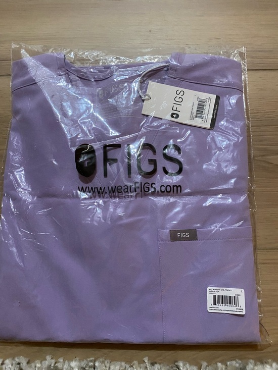 Figs Tops - Figs Lavender Catarina One-Pocket Scrub Top
